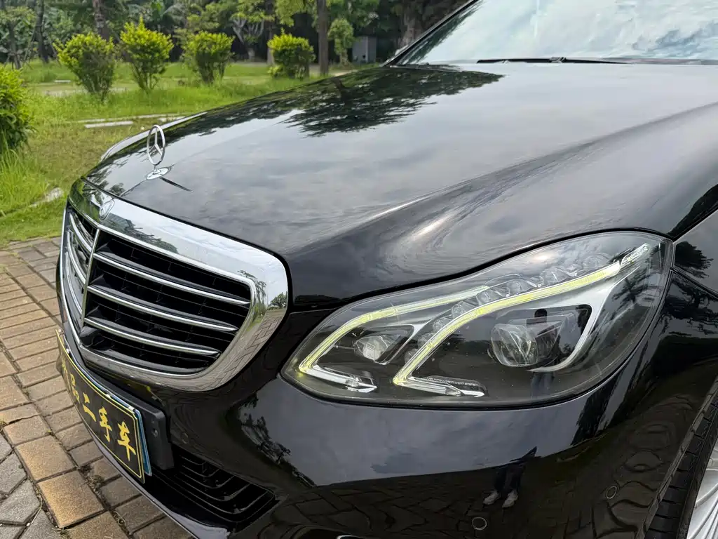 Mercedes-Benz E-Class 2014 — фото 24