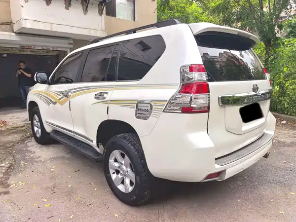 Toyota Prado 2014
