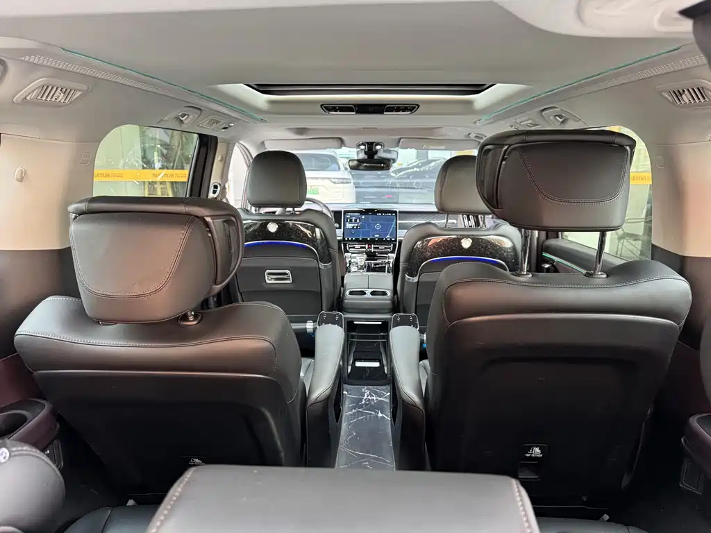 GAC Trumpchi M8 2023 — фото 20