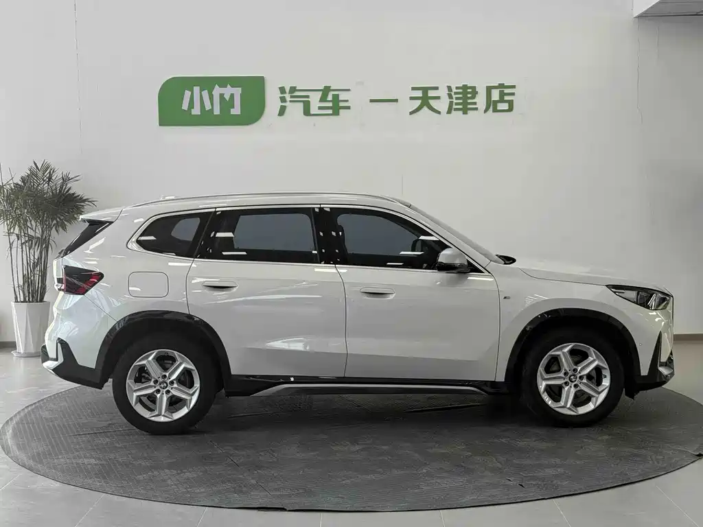 BMW X1 2023