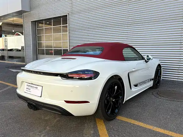 Porsche 718 2025