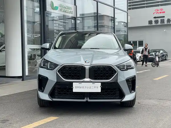 BMW X2 2025