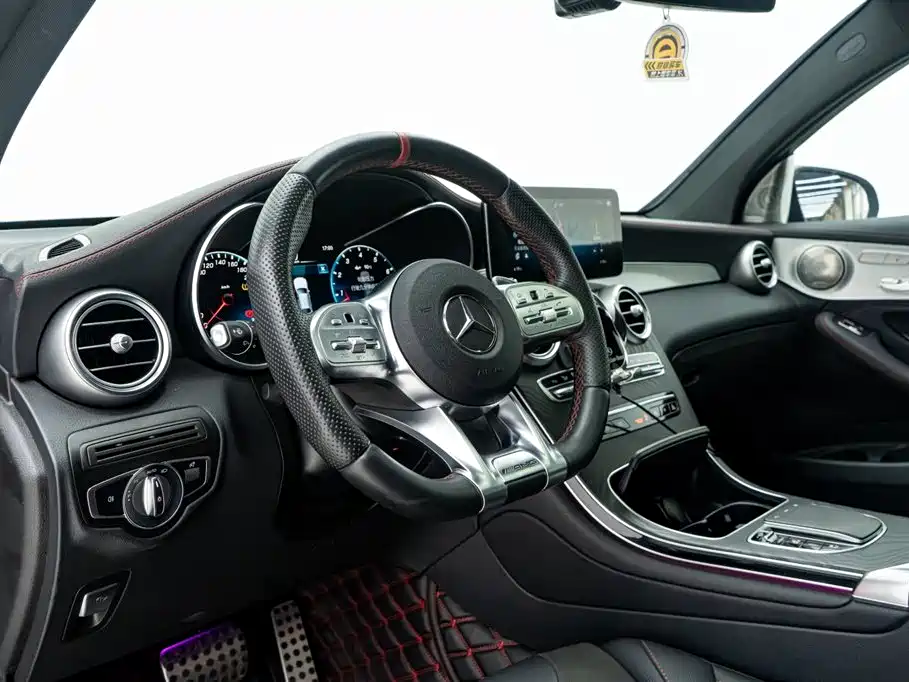 Mercedes-Benz GLC Coupe AMG 2021 — фото 20