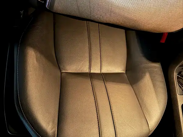 Land Rover Discovery 2015