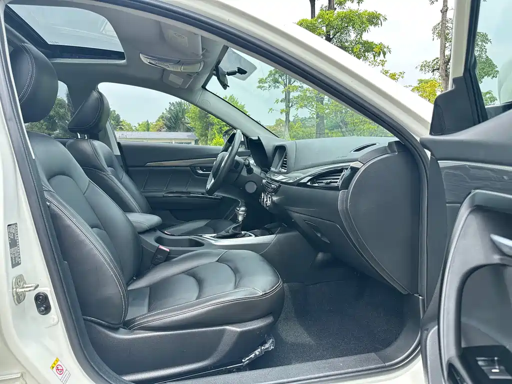 GAC Motor Trumpchi GA6 2019 — фото 15