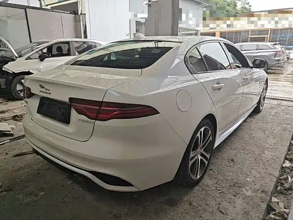 Jaguar XEL 2022