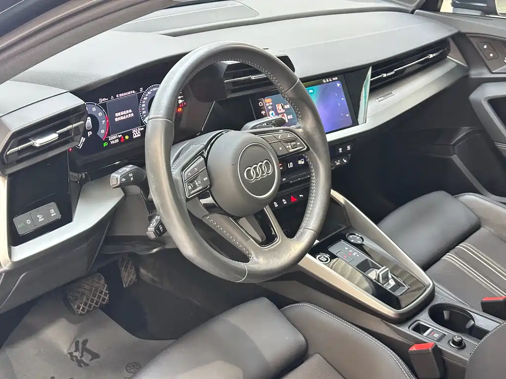 Audi A3 2022 — фото 14