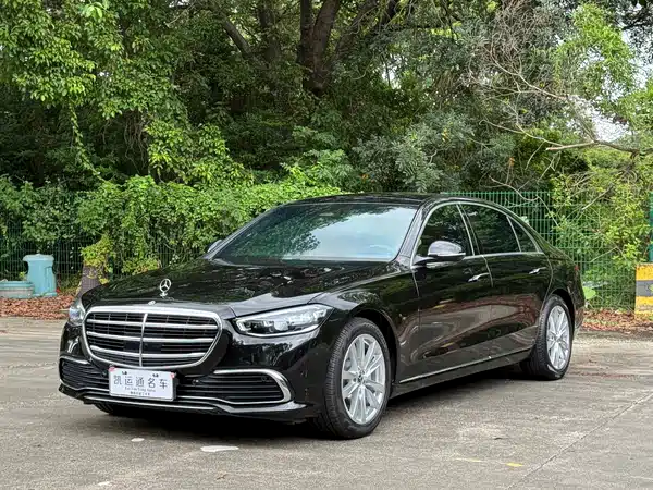 Mercedes-Benz S-Class 2023