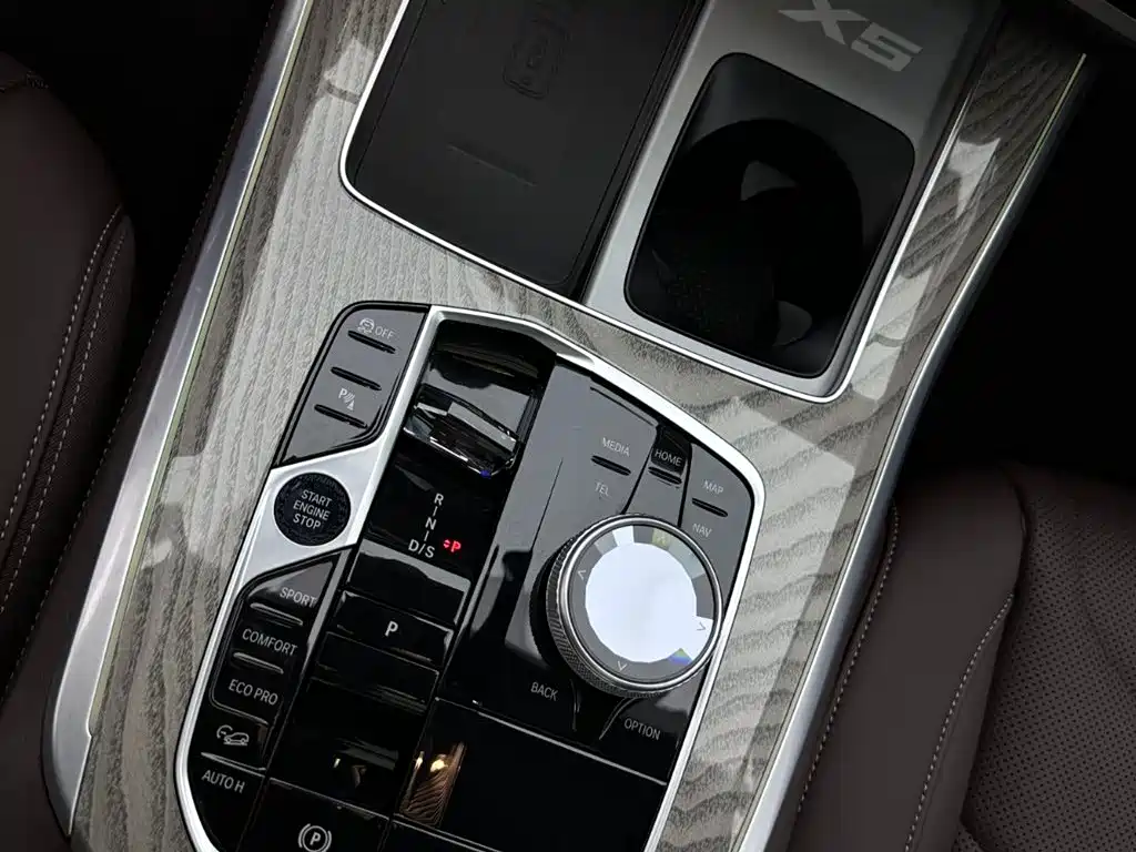 BMW X5 2026 — фото 14