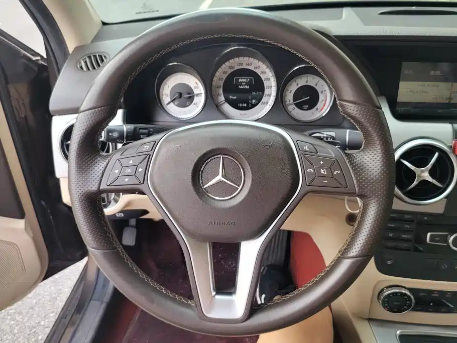 Mercedes-Benz GLK-Class 2014 — фото 15