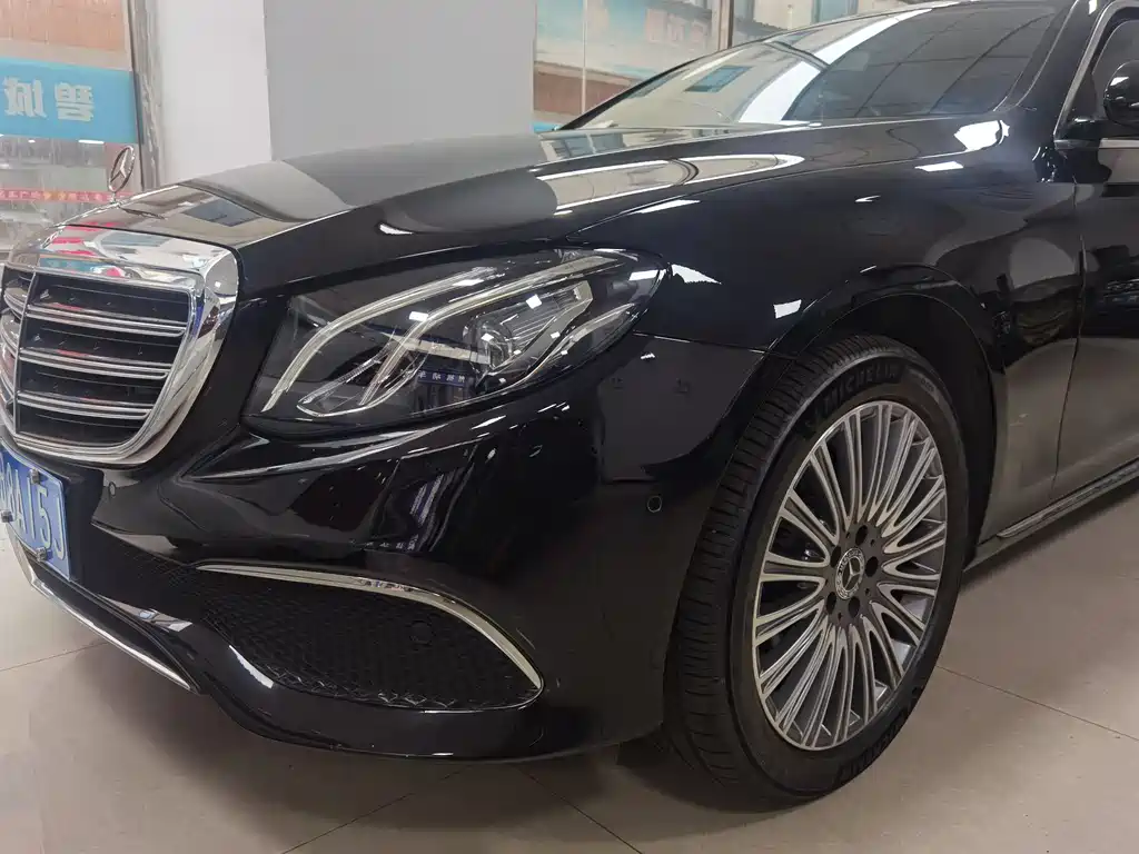 Mercedes-Benz E-Class 2020 — фото 11
