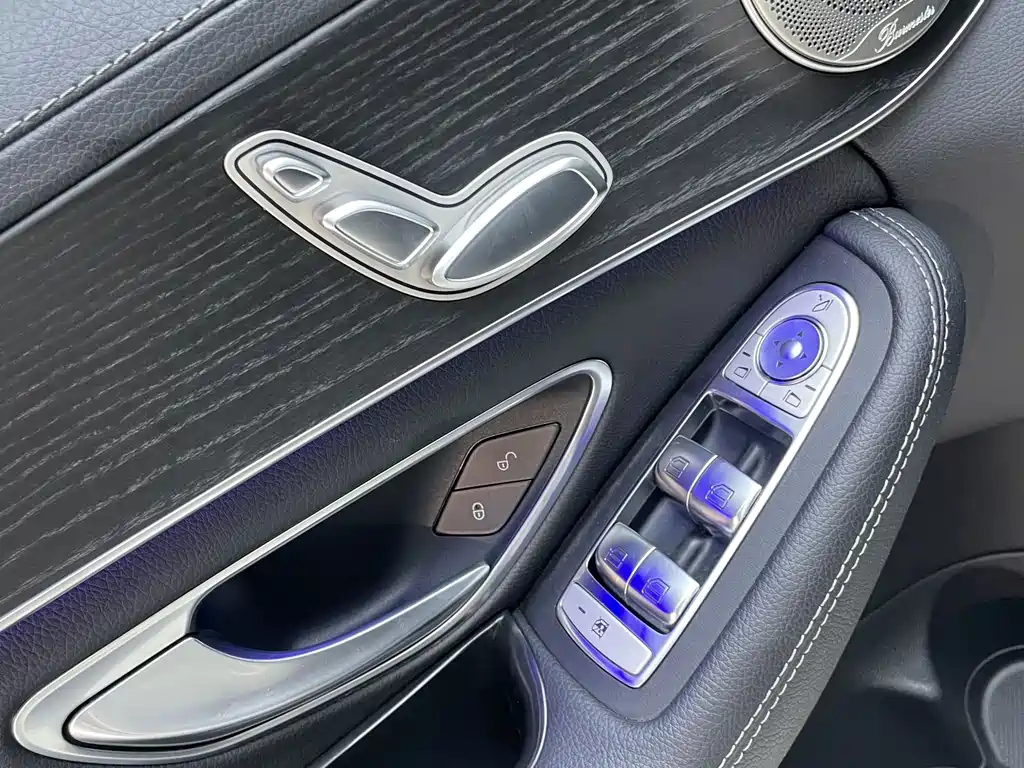 Mercedes-Benz C-Class 2021 — фото 15