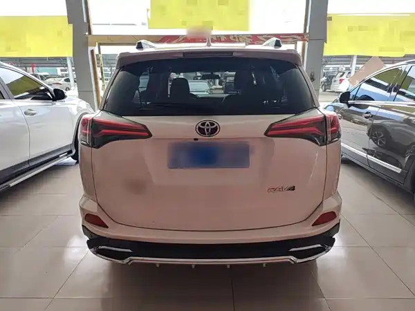Toyota RAV4 2018