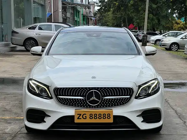 Mercedes-Benz E-Class 2018