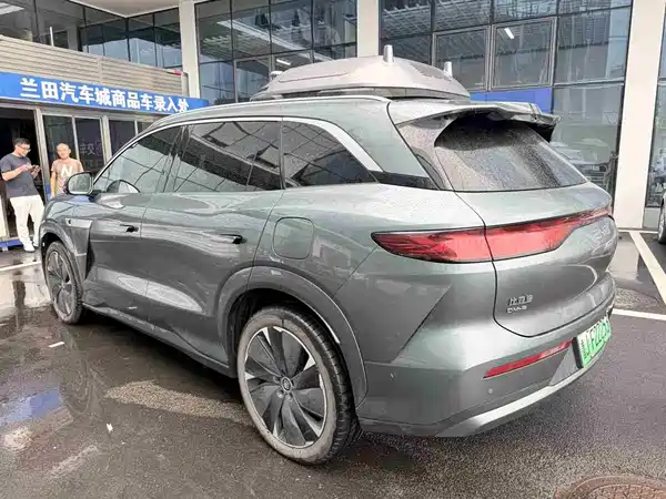 BYD Tang L 2025