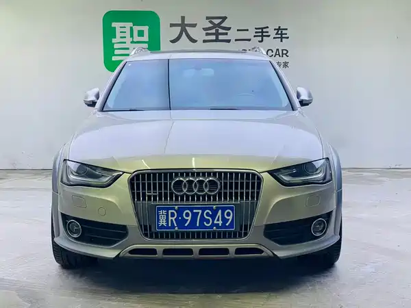 Audi A4 2014