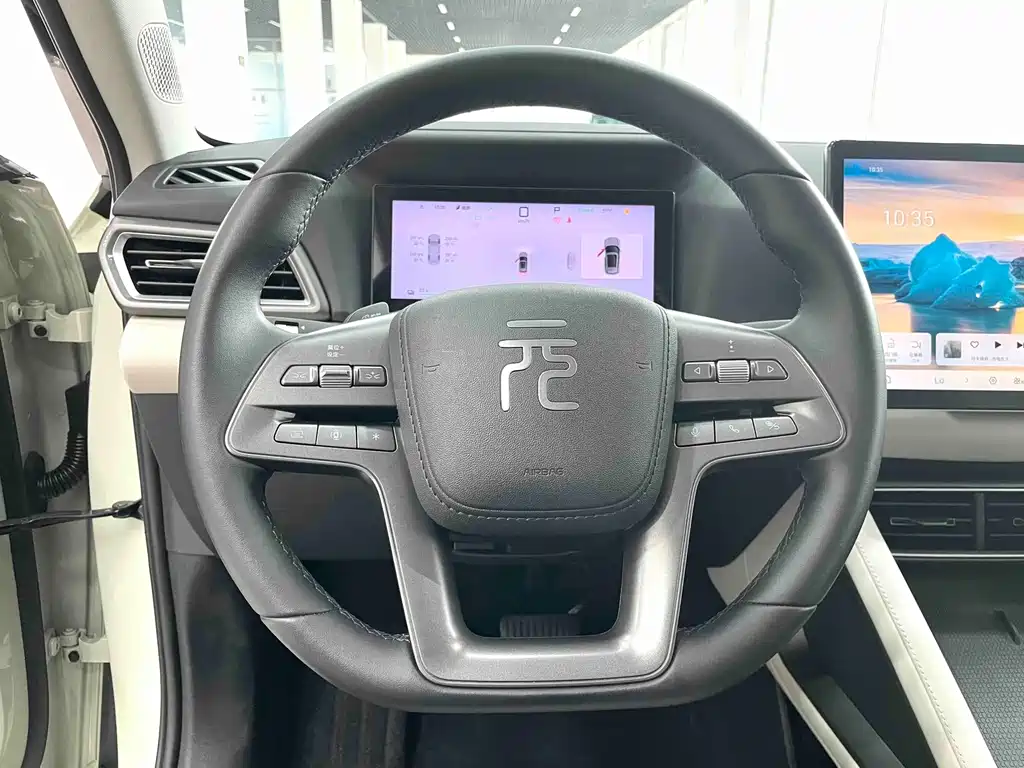 BYD Yuan UP 2025