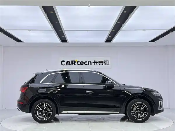 Audi Q5L 2024