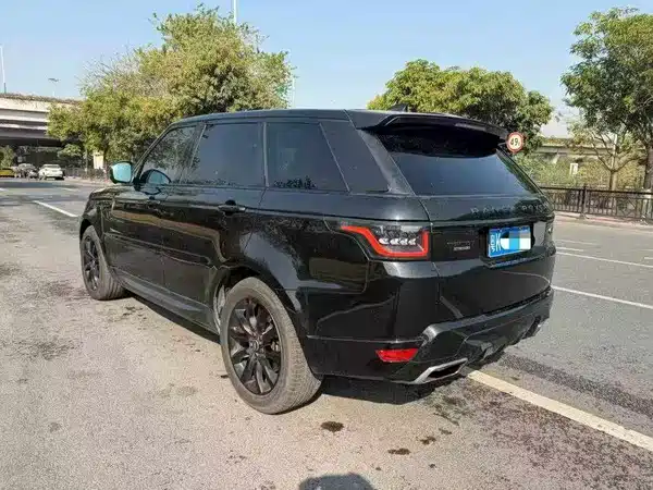 Land Rover Range Rover Sport 2015