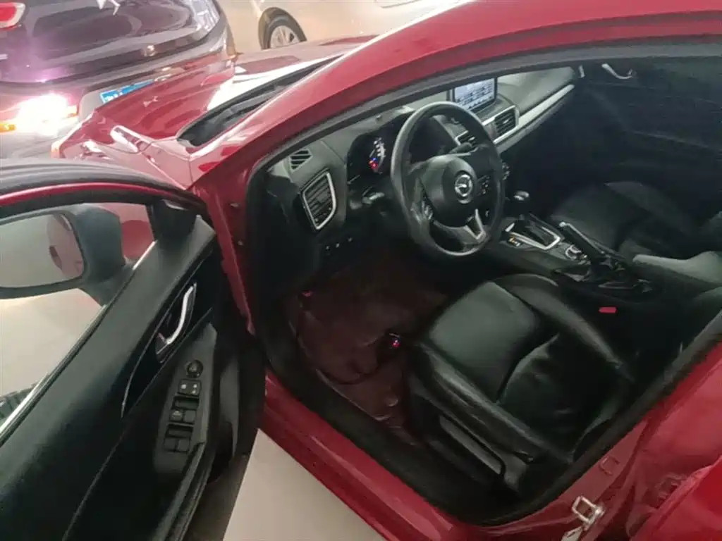 Mazda 3 Axela 2016 — фото 16