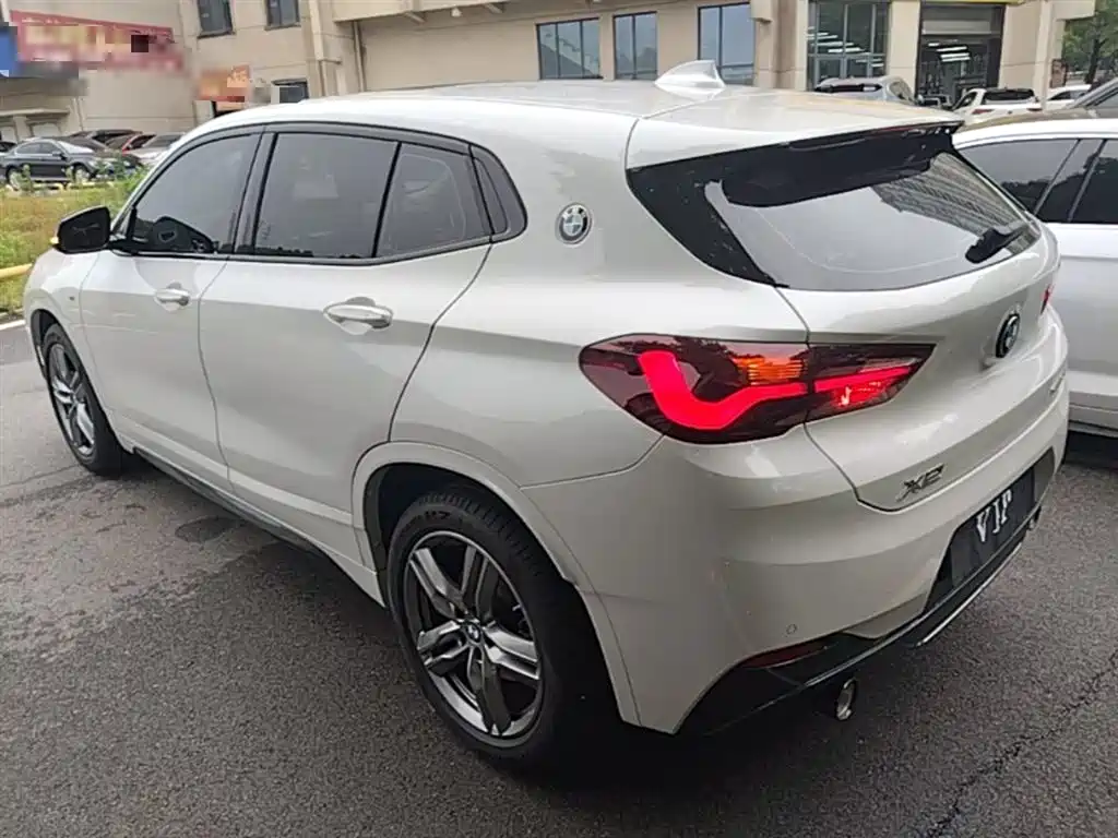 BMW X2 2023 — фото 4