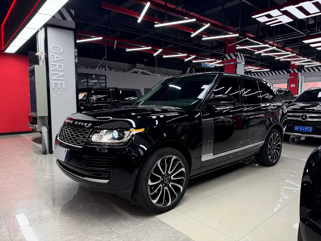 Land Rover Range Rover 2018 — фото 1
