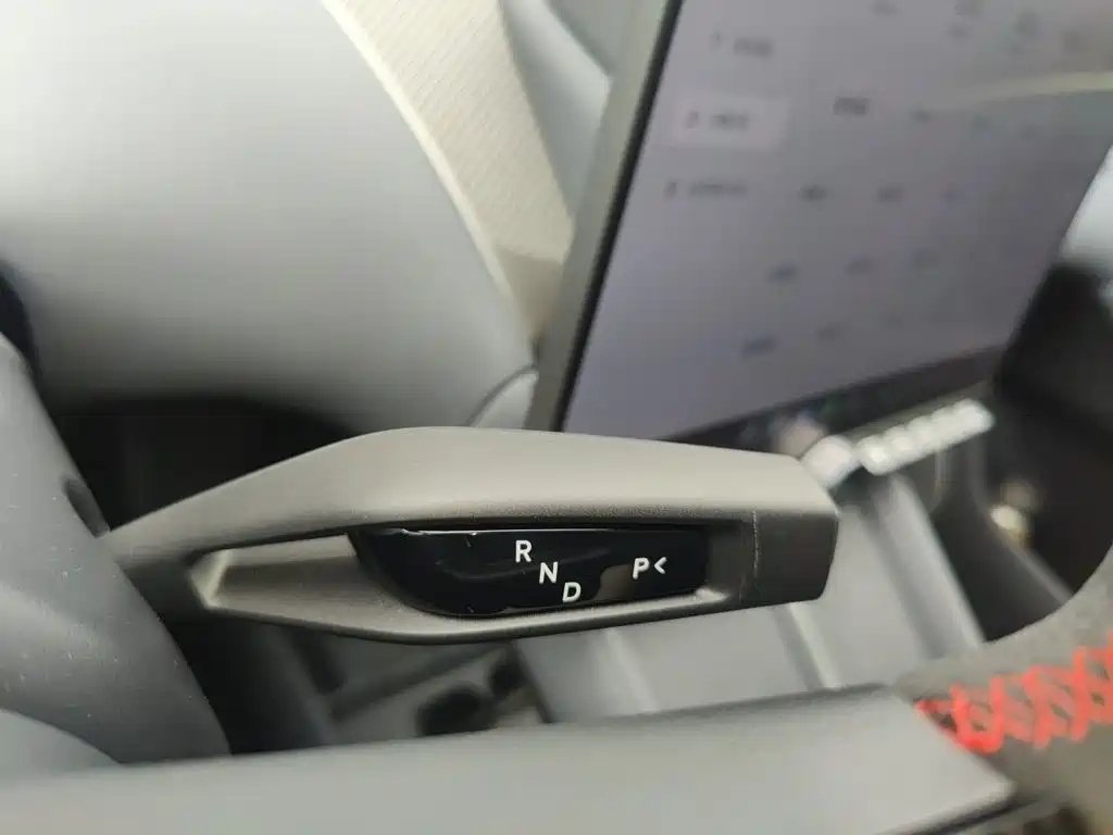 Xiaomi YU7 2026 — фото 15