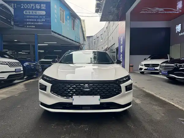 Ford Mondeo 2023