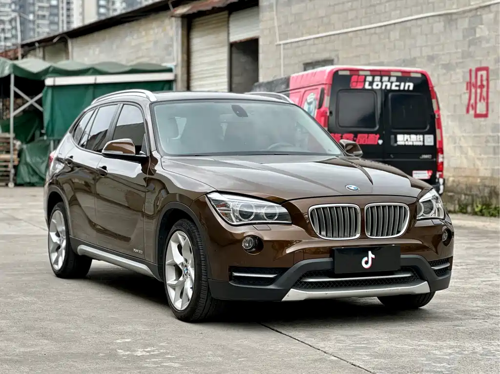 BMW X1 2013 — фото 3