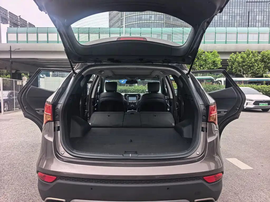 Hyundai Santa Fe 2015 — фото 7