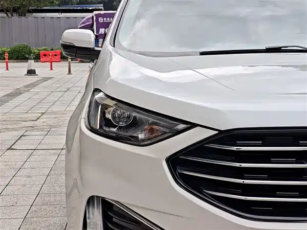 Ford Edge 2020