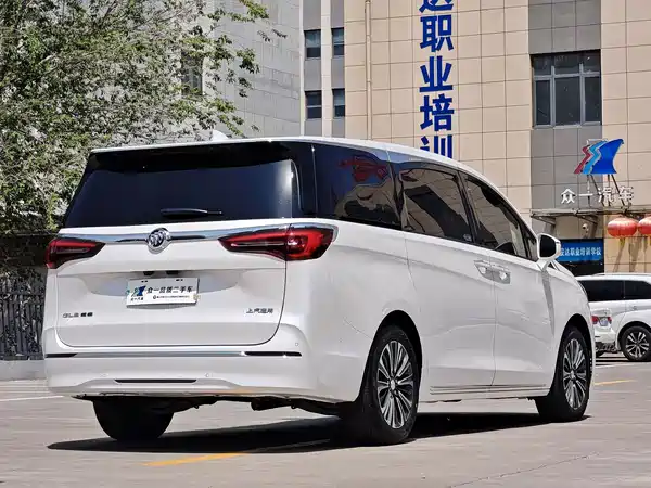 Buick GL8 2023