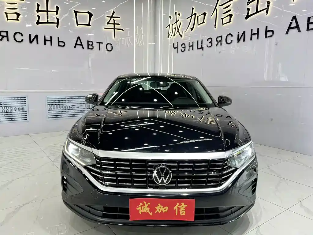 Volkswagen Passat 2023