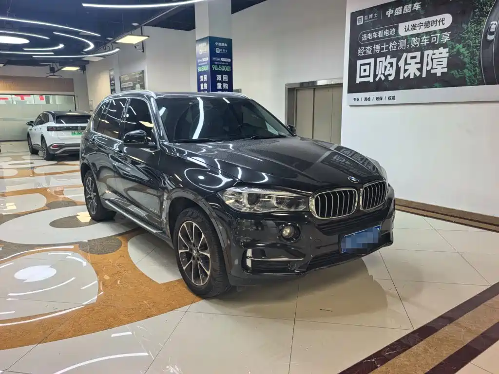 BMW X5 2018 — фото 2