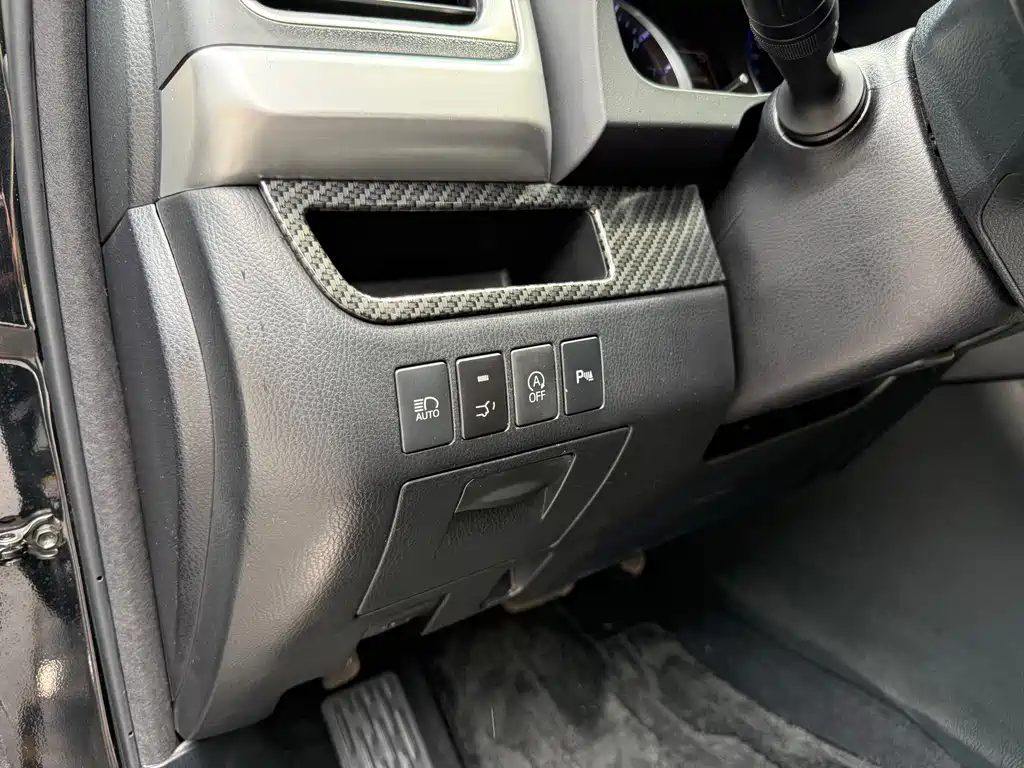 Toyota Highlander 2018 — фото 10