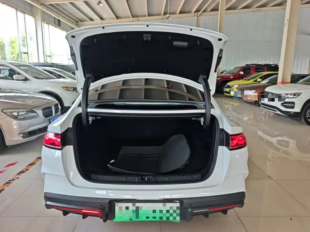 BYD Qin L 2025 — фото 19