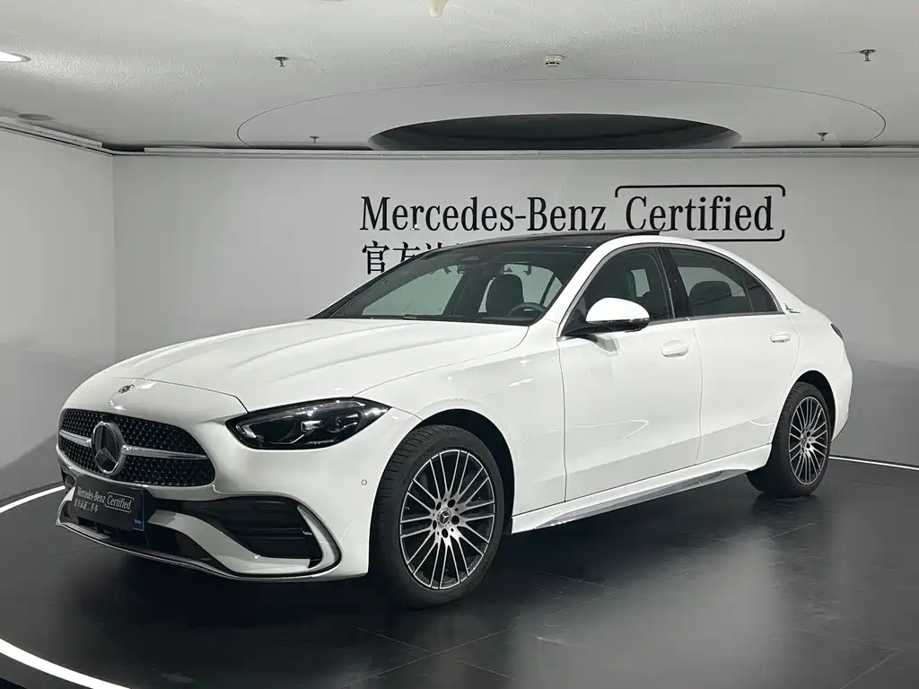Mercedes-Benz C-Class 2025 — фото 1