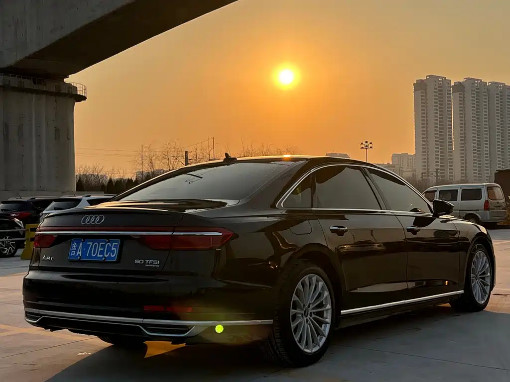 Audi A8 2021