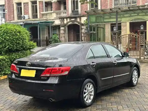 Toyota Camry 2010