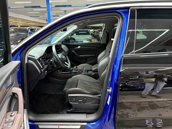 Audi Q5L 2023