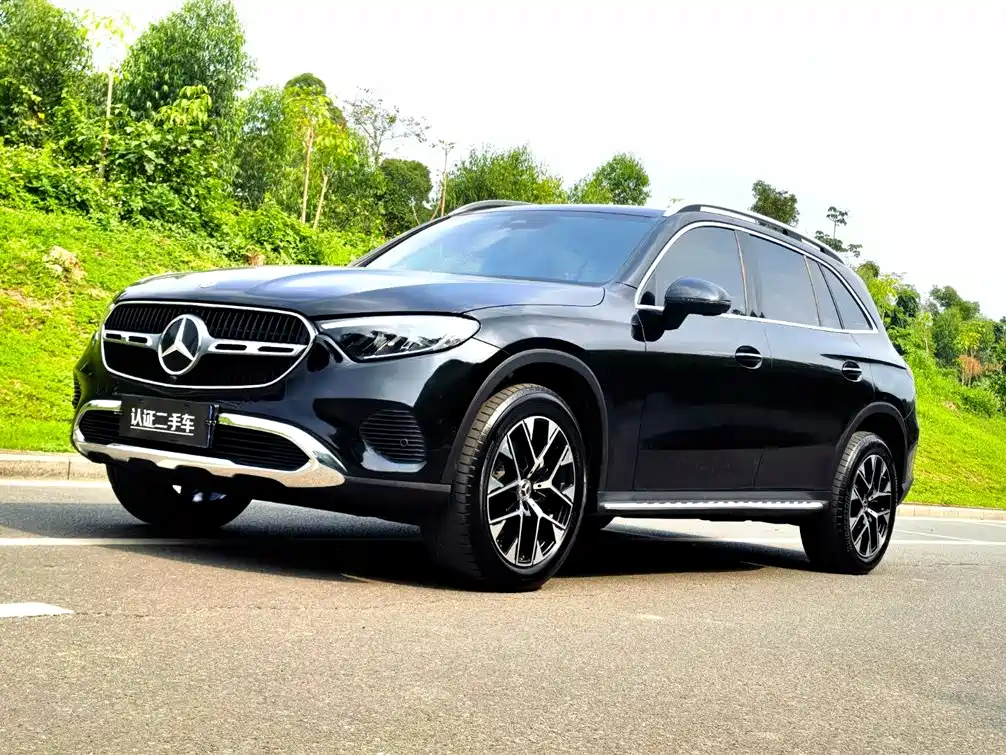 Mercedes-Benz GLC 2023