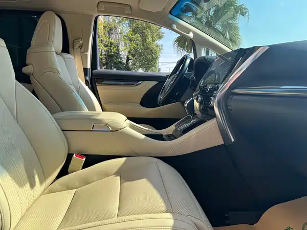 Toyota Alphard 2020