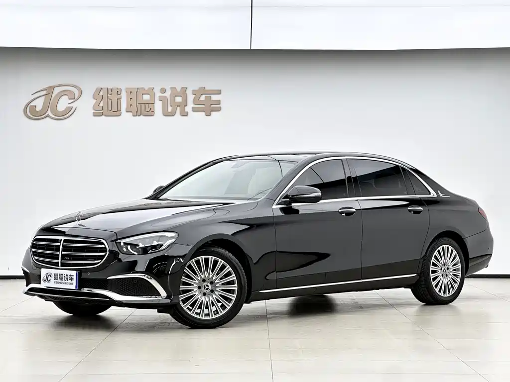 Mercedes-Benz E-Class 2023 — фото 1