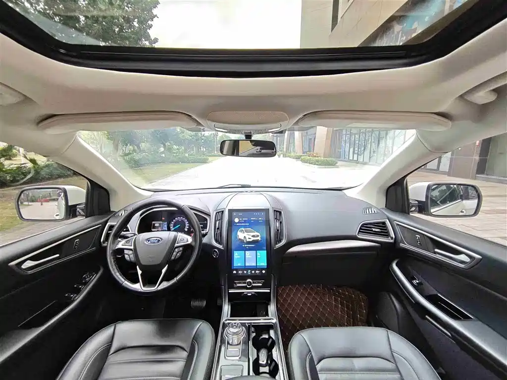 Ford Edge 2020 — фото 10
