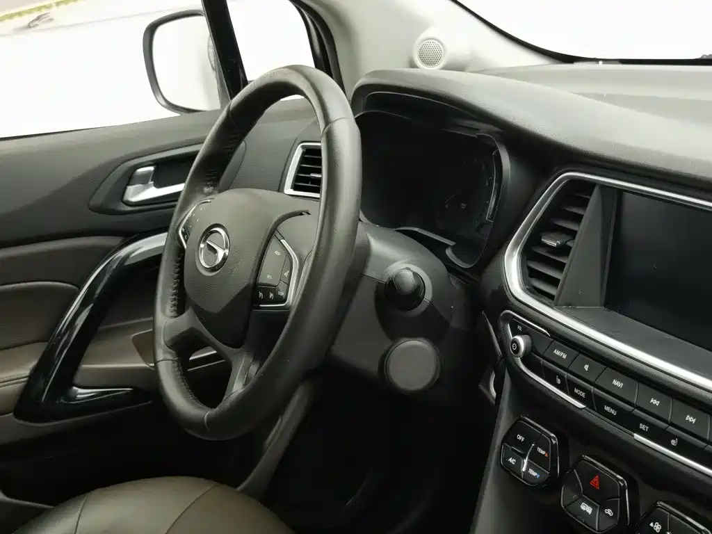GAC Trumpchi GS4 2018 — фото 22