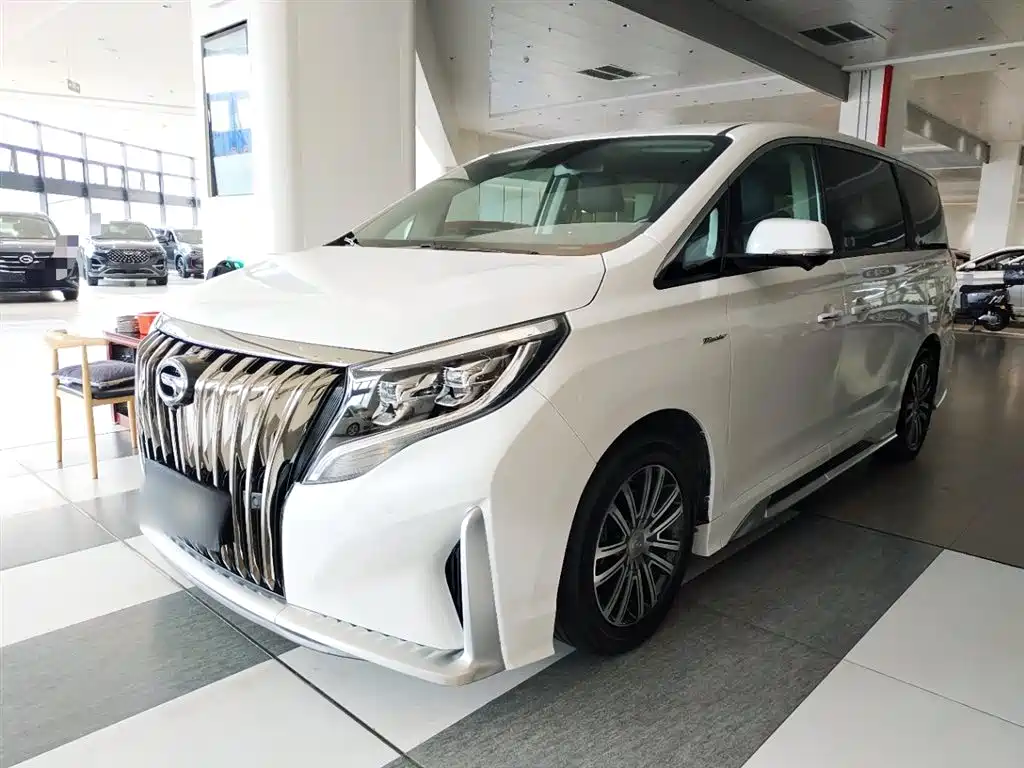 GAC Motor Trumpchi M8 2022 — фото 1