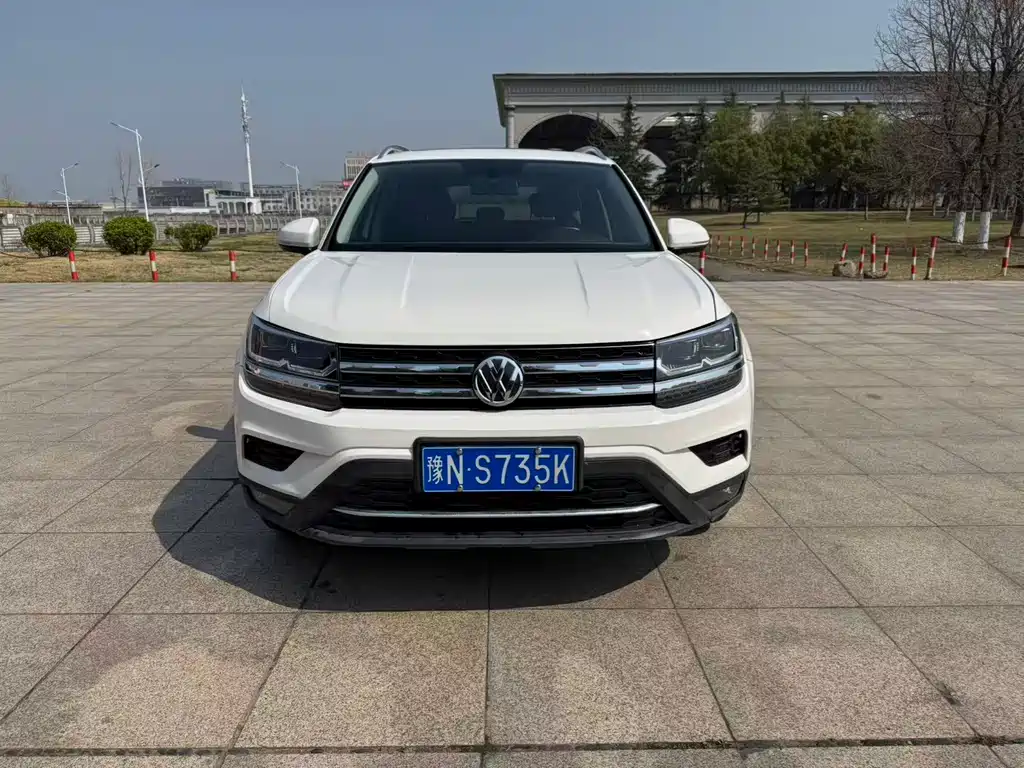 Volkswagen Tharu 2019