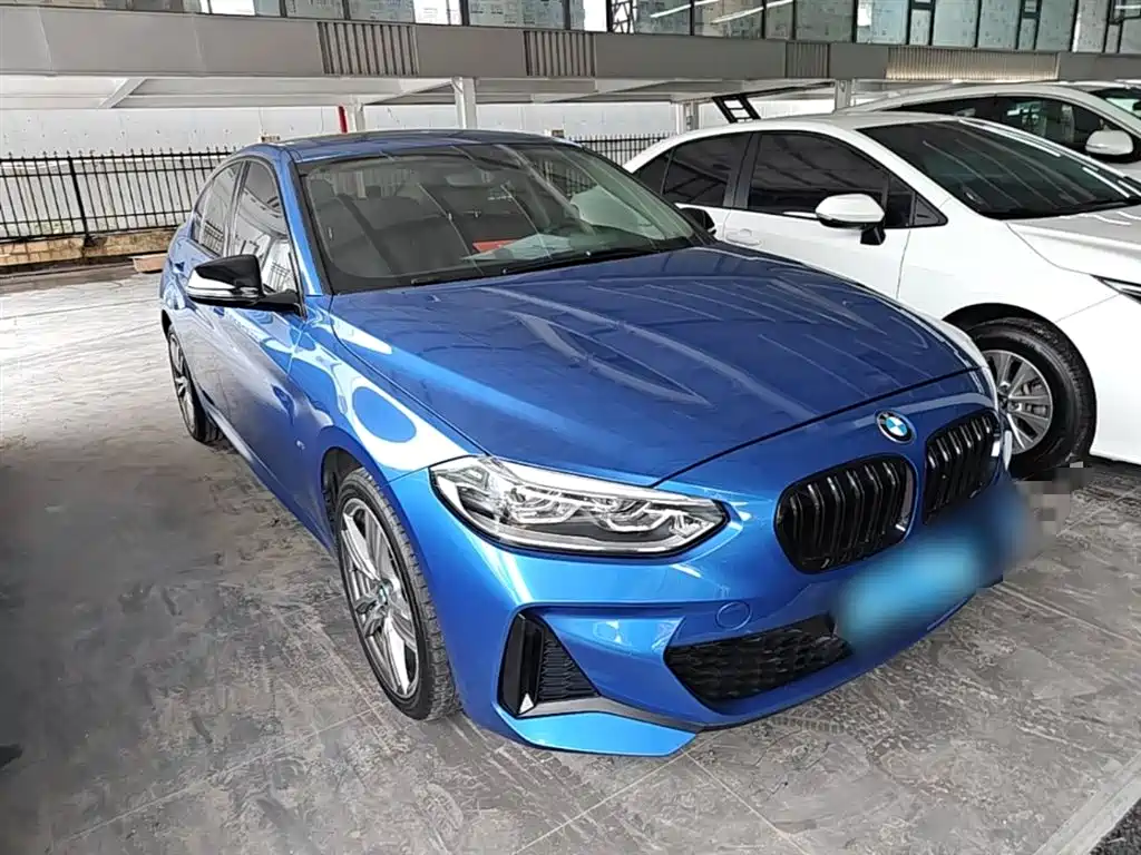 BMW 1 Series 2019 — фото 4