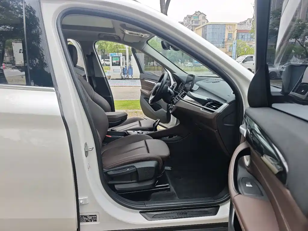 BMW X1 2023