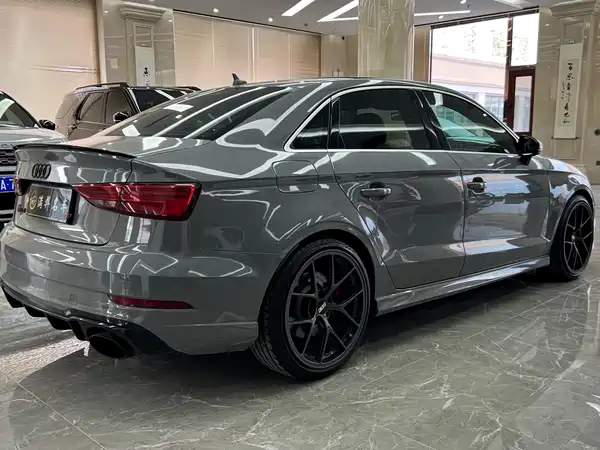 Audi RS 3 2018